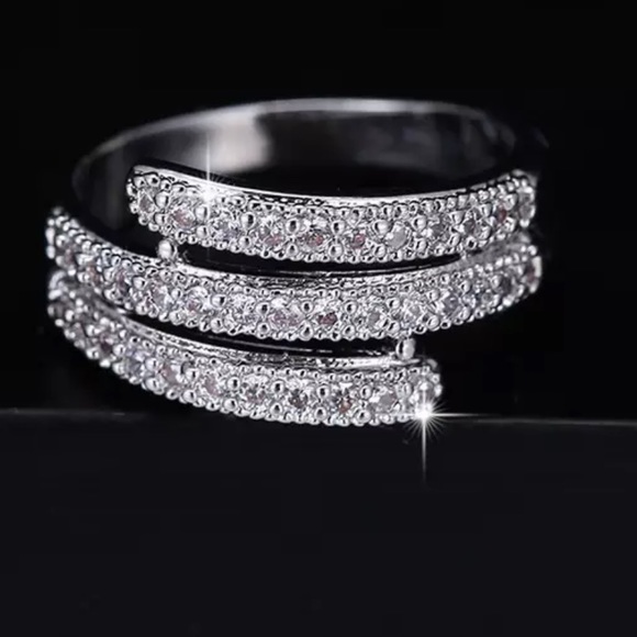 Sterling silver three row ring - Picture 2 of 4